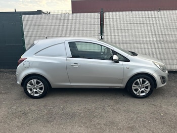 Used Vauxhall Corsa 2013 for sale - 75529763: Photo