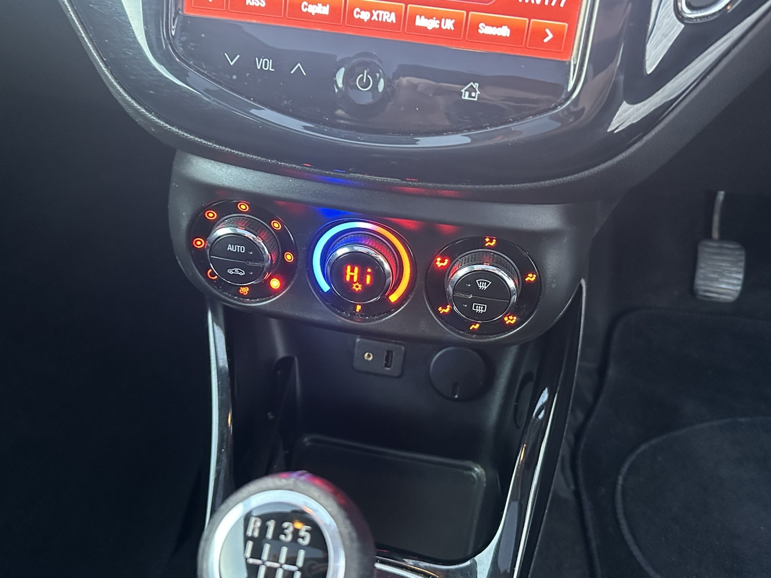 Used Vauxhall ADAM 2015 for sale - 77478181: Photo 30