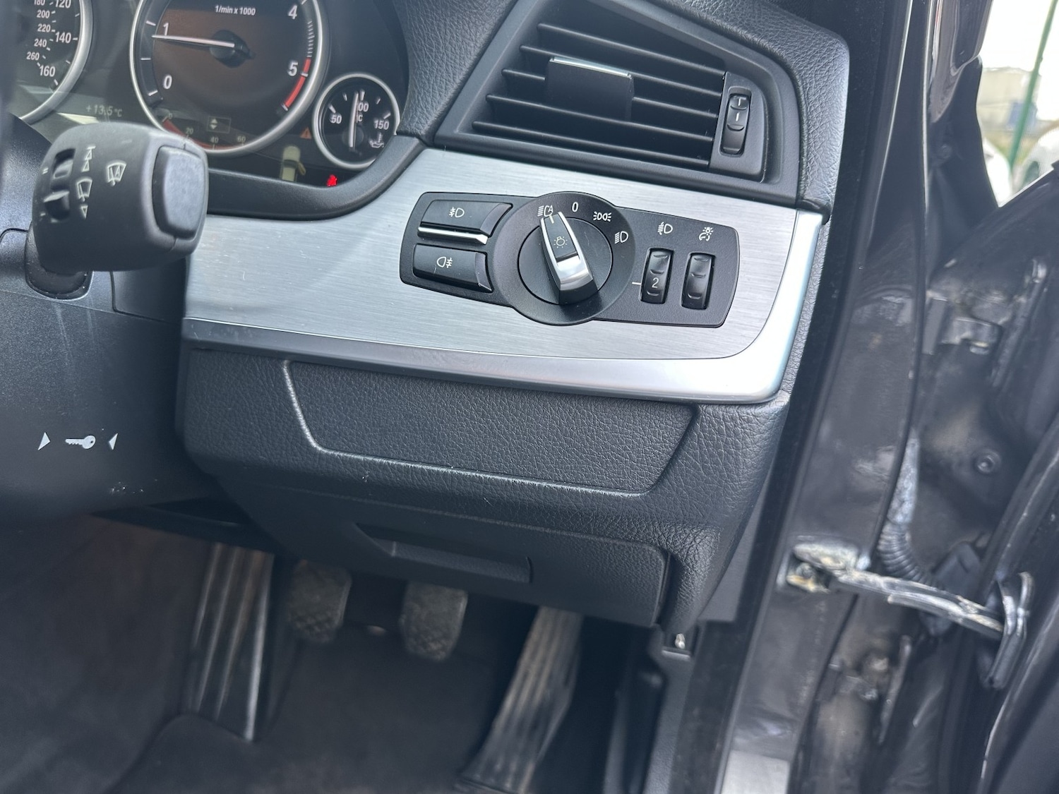 Used BMW 5 Series 2011 for sale - 76510838: Photo 19