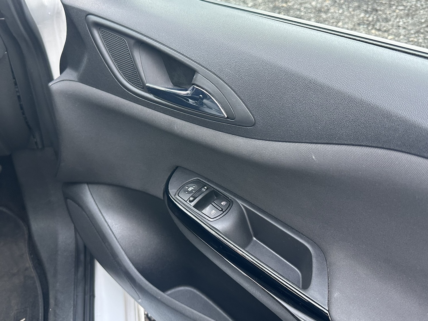 Used Vauxhall Corsa 2017 for sale - 76407468: Photo 13