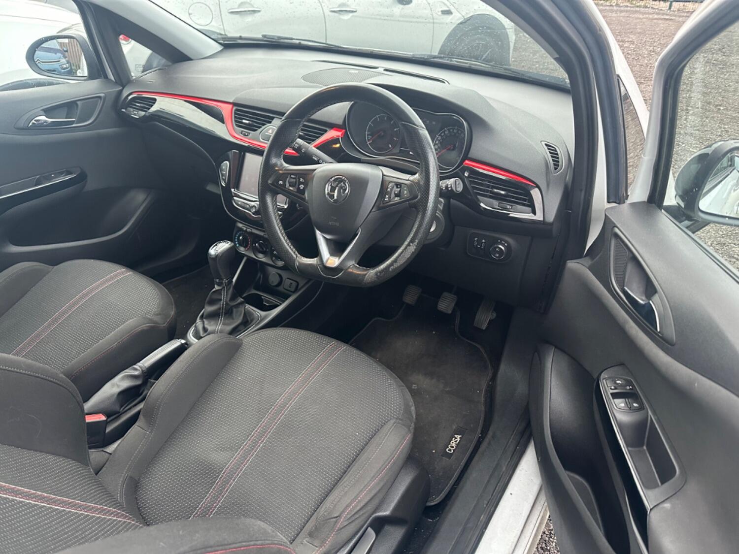 Used Vauxhall Corsa 2017 for sale - 76407468: Photo 2