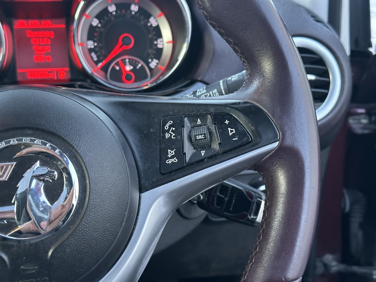 Used Vauxhall ADAM 2015 for sale - 77258558: Photo 24