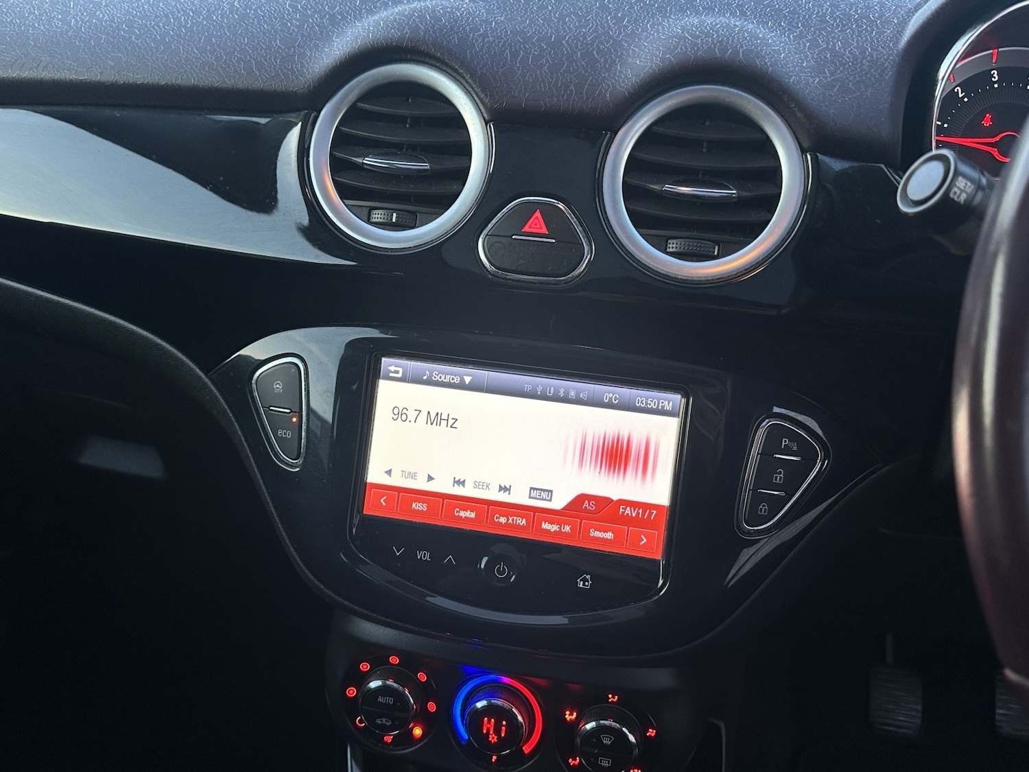 Used Vauxhall ADAM 2015 for sale - 77258558: Photo 26