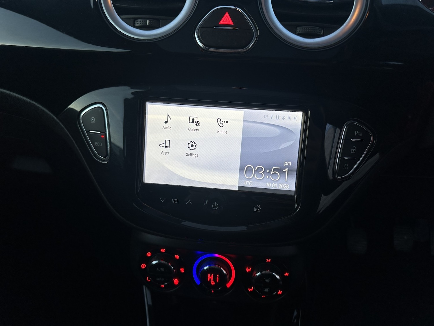 Used Vauxhall ADAM 2015 for sale - 77258558: Photo 29