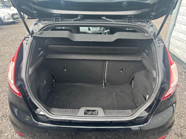 Used Ford Fiesta 2016 for sale - 76174077: Photo 10