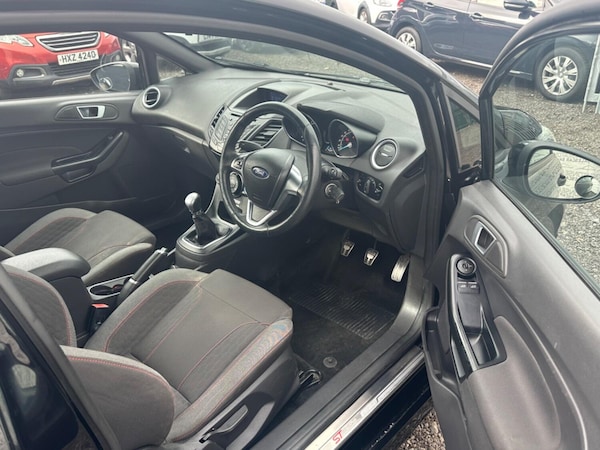 Used Ford Fiesta 2016 for sale - 76174077: Photo 13
