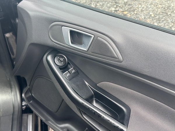 Used Ford Fiesta 2016 for sale - 76174077: Photo 14