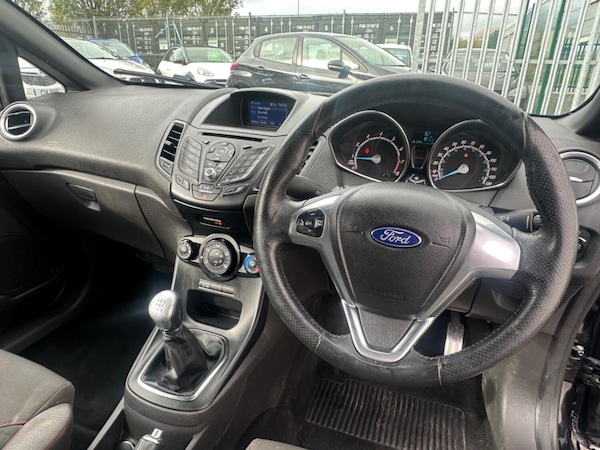 Used Ford Fiesta 2016 for sale - 76174077: Photo 16