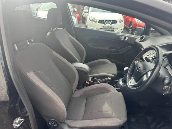 Used Ford Fiesta 2016 for sale - 76174077: Photo 28