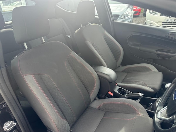 Used Ford Fiesta 2016 for sale - 76174077: Photo 29
