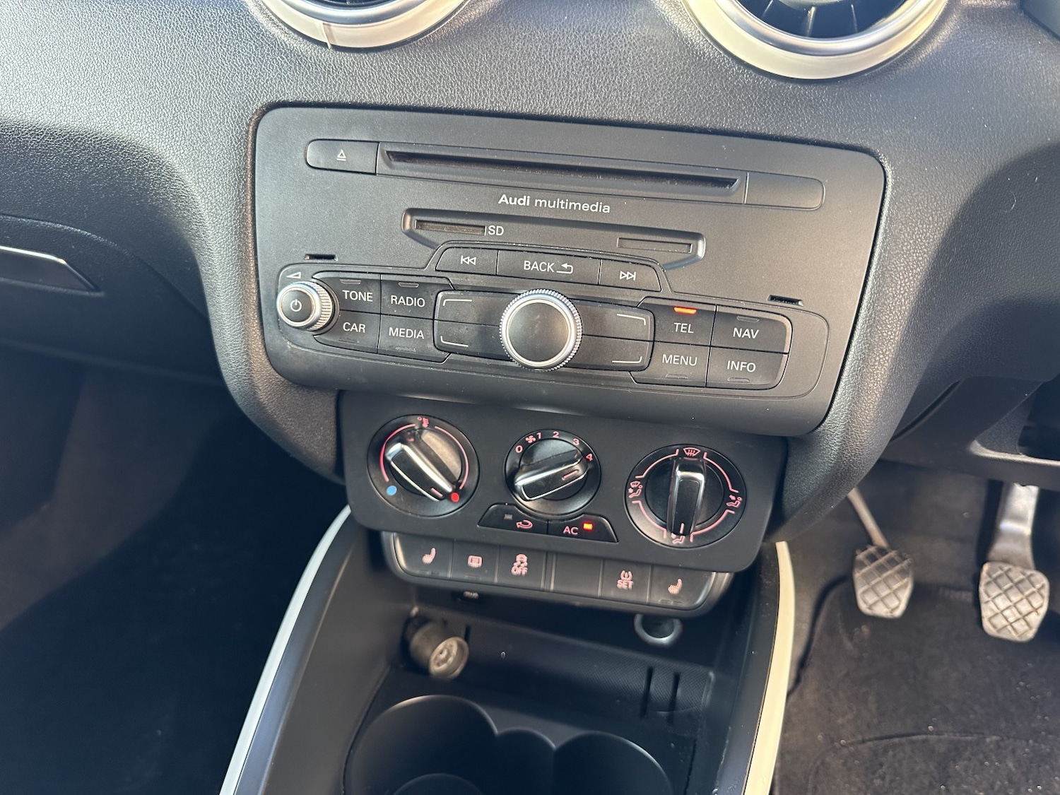 Used Audi A1 2012 for sale - 77148233: Photo 33