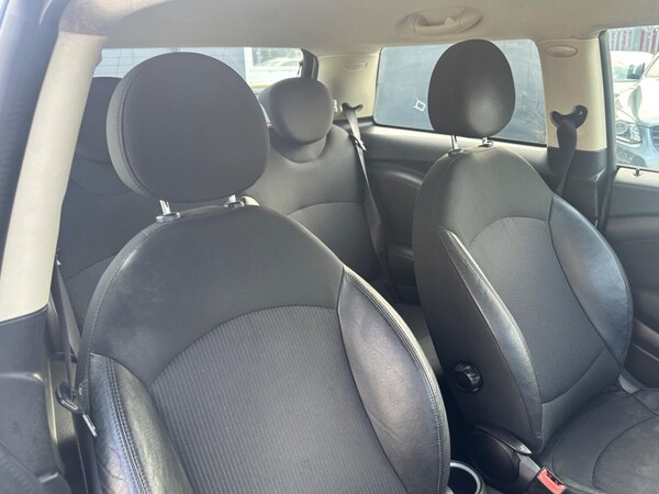 Used MINI Hatch 2010 for sale - 76174069: Photo 32