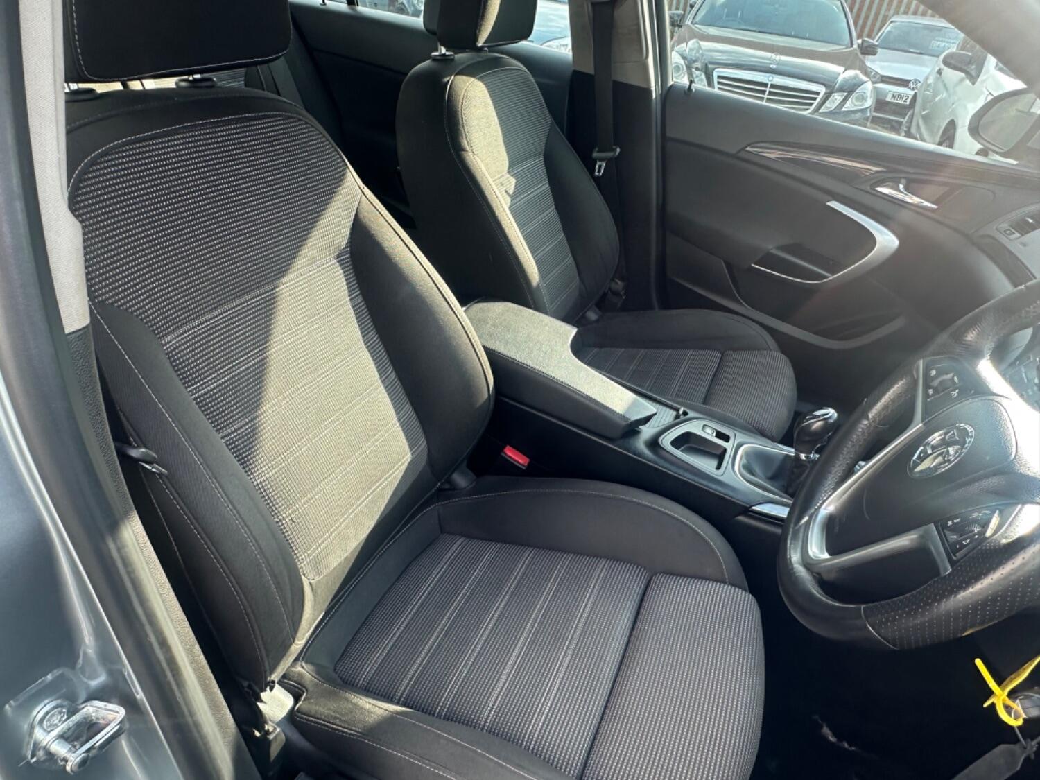 Used Vauxhall Insignia 2011 for sale - 76541564: Photo 12