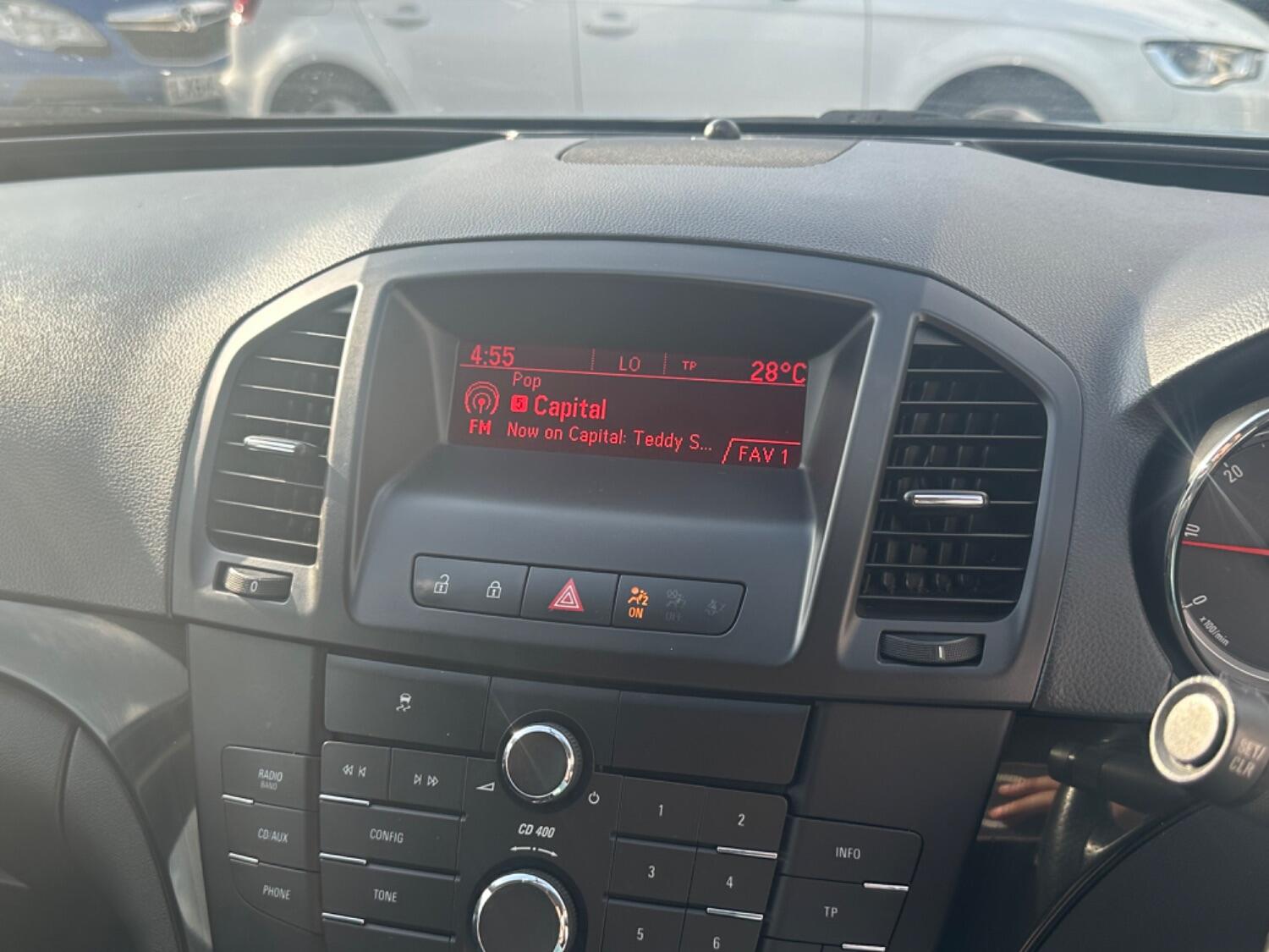 Used Vauxhall Insignia 2011 for sale - 76541564: Photo 19