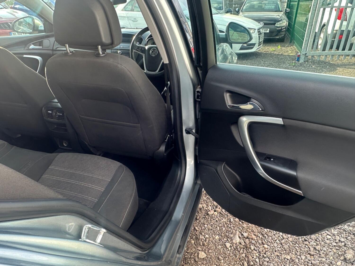 Used Vauxhall Insignia 2011 for sale - 76541564: Photo 23