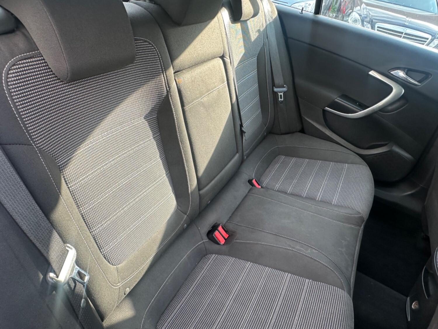 Used Vauxhall Insignia 2011 for sale - 76541564: Photo 26