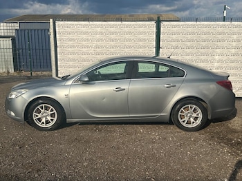 Used Vauxhall Insignia 2011 for sale - 76541564: Photo