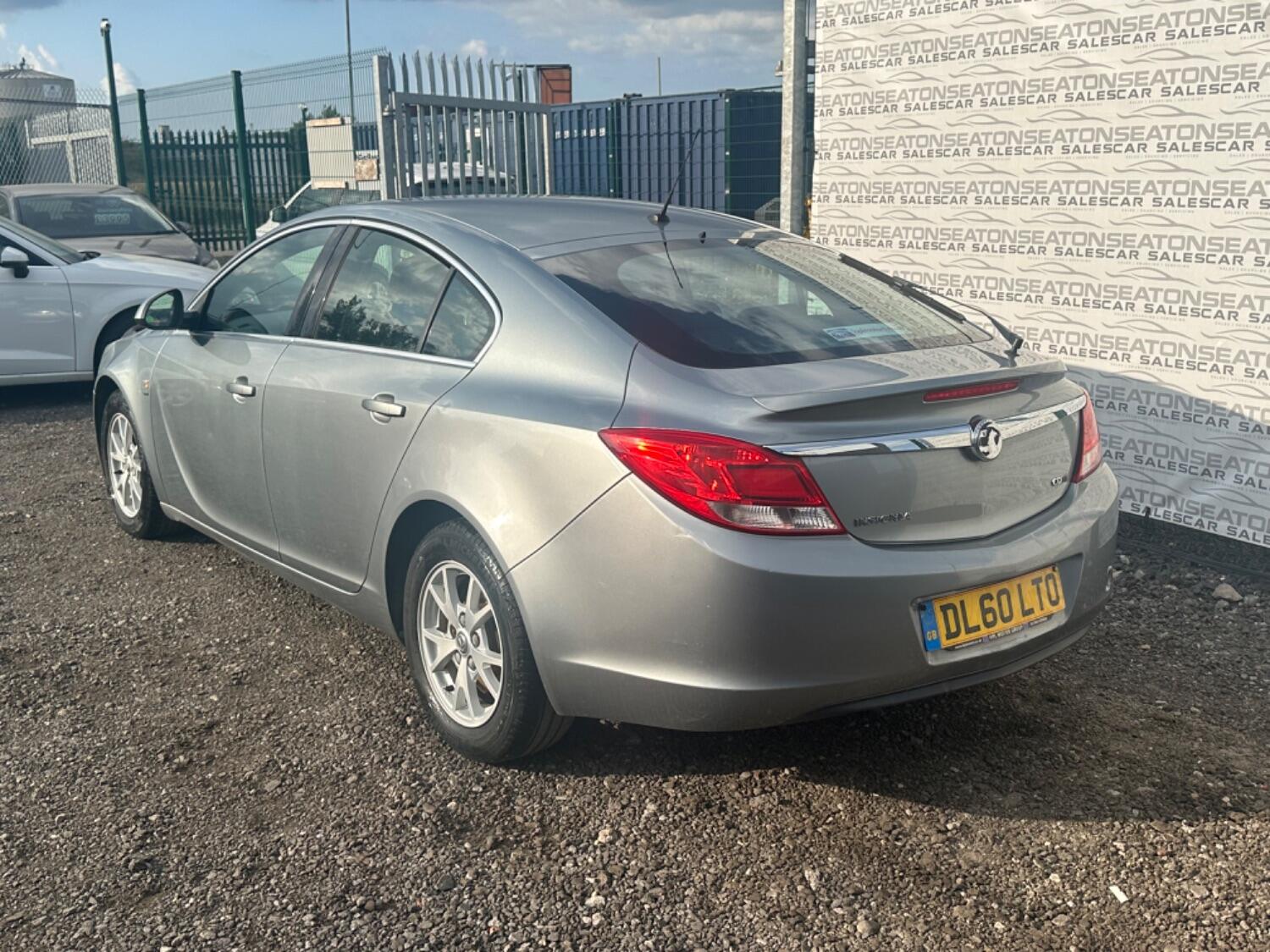 Used Vauxhall Insignia 2011 for sale - 76541564: Photo 4