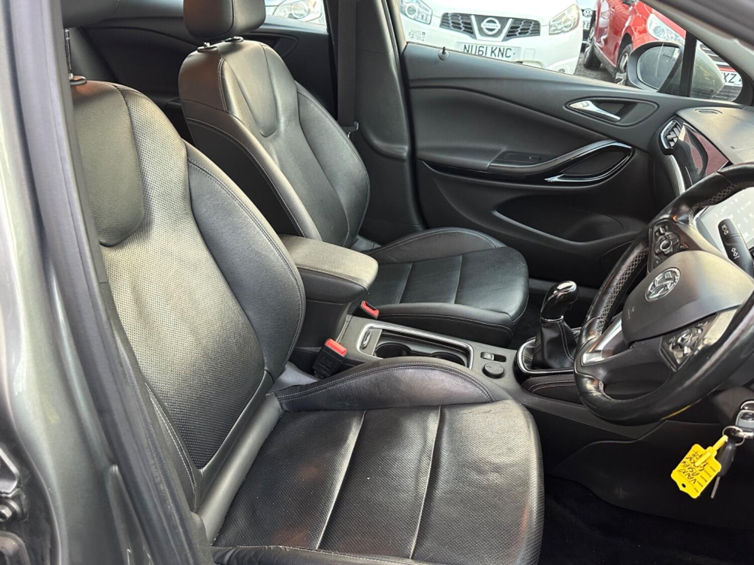 Used Vauxhall Astra 2017 for sale - 76273301: Photo 12