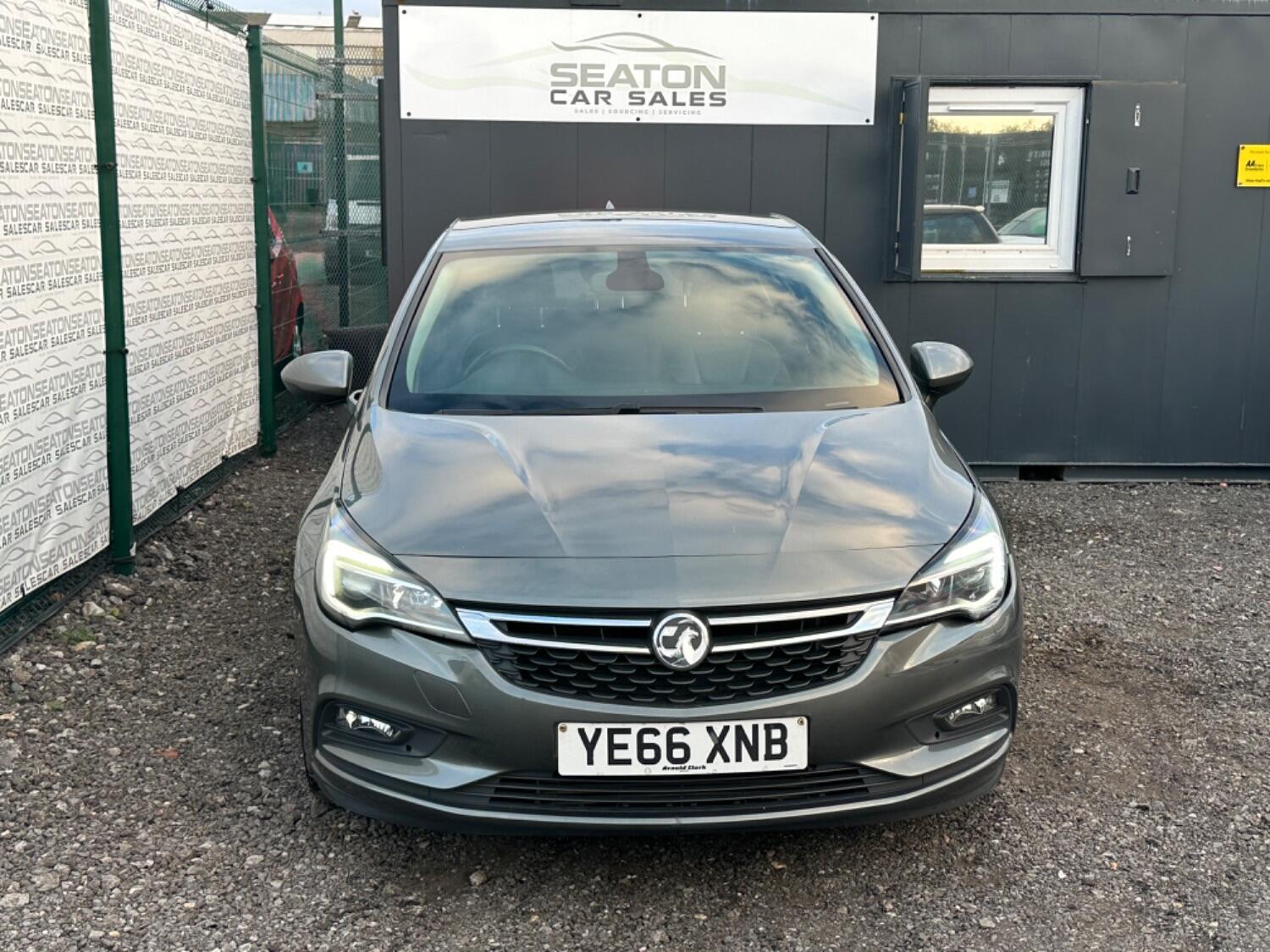 Used Vauxhall Astra 2017 for sale - 76273301: Photo 3