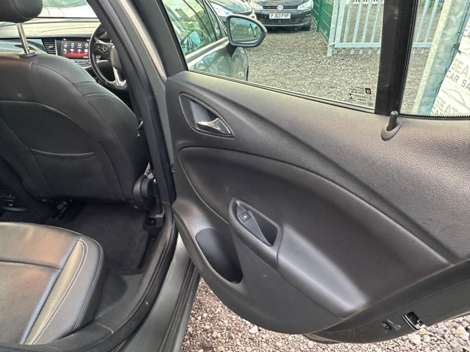 Used Vauxhall Astra 2017 for sale - 76273301: Photo 34