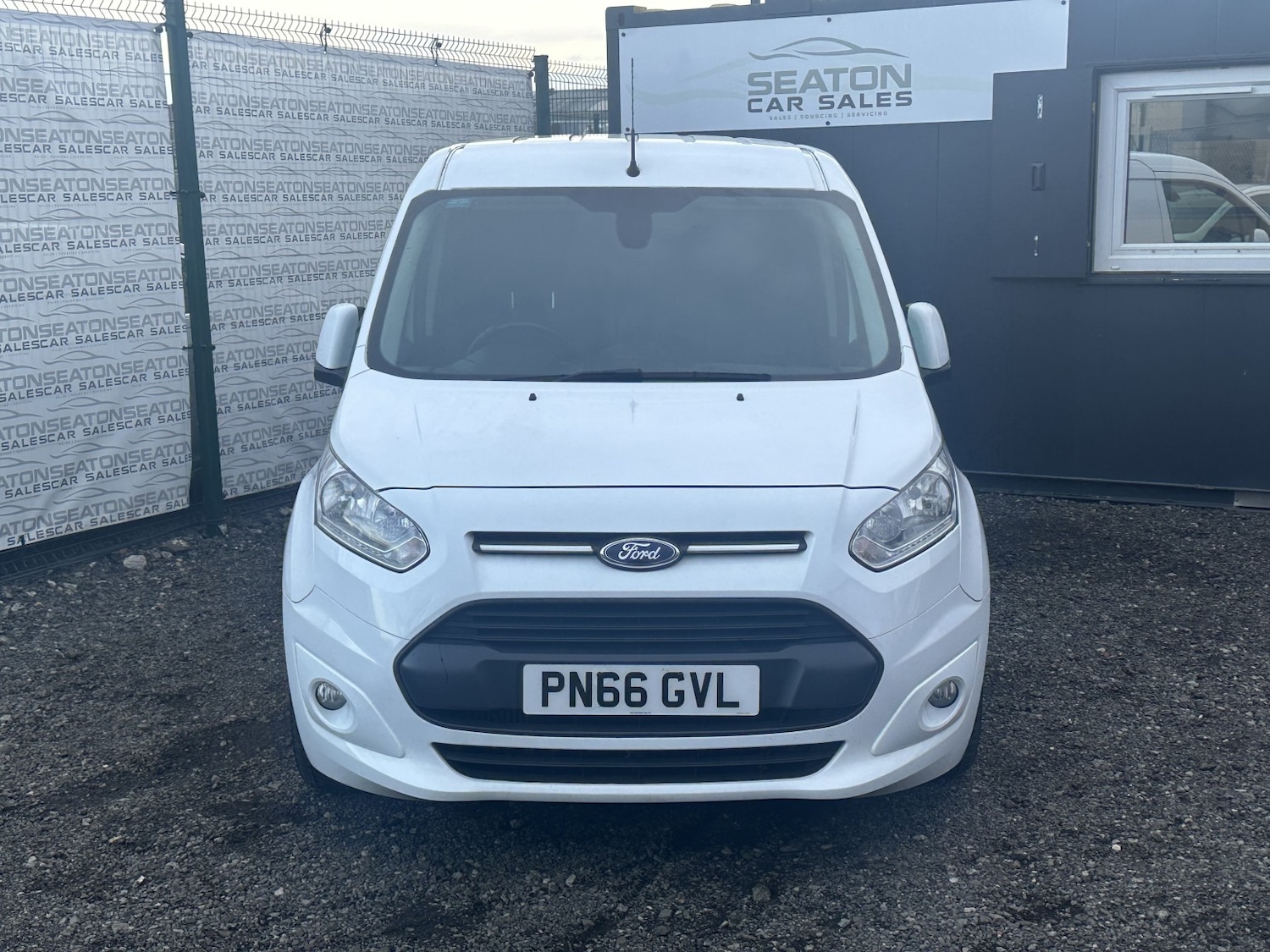Used Ford Transit Connect 2016 for sale - 76845037: Photo 2