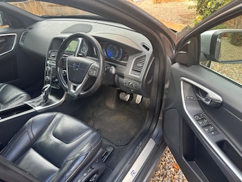 Used Volvo XC60 2016 for sale - 75948224: Photo