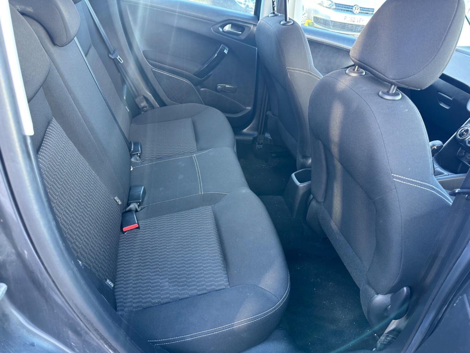 Used Peugeot 208 2016 for sale - 77464608: Photo 11