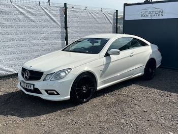 Used Mercedes-Benz E-Class 2010 for sale - 75789376: Photo