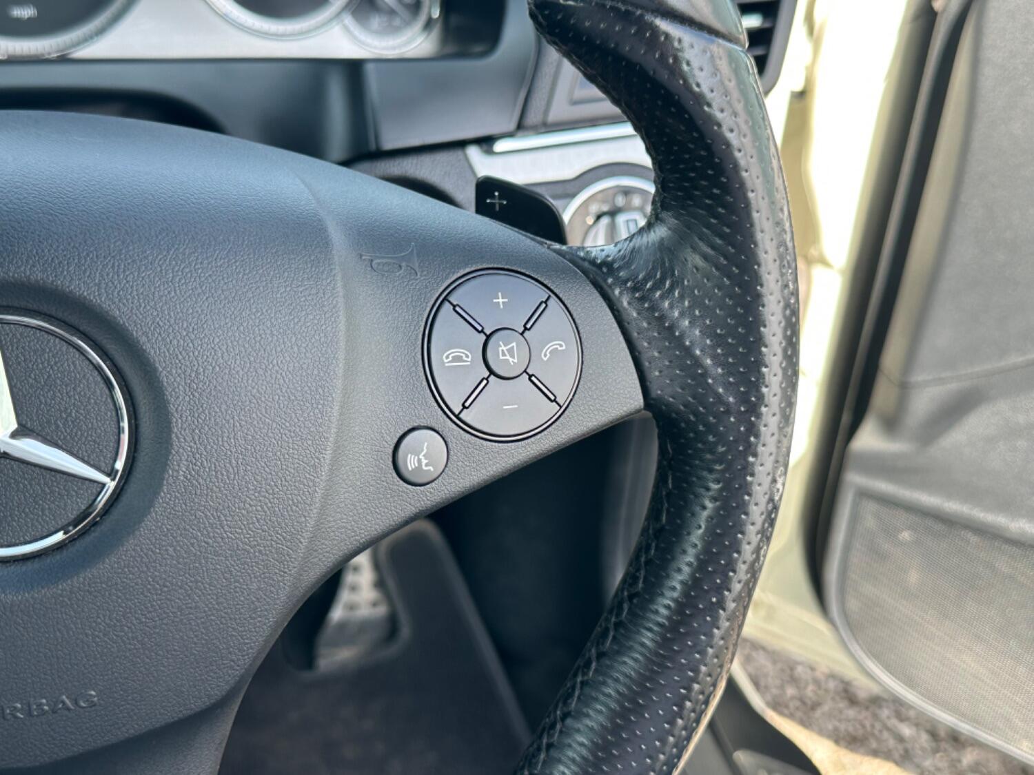 Used Mercedes-Benz E Class 2010 for sale - 76510983: Photo 17