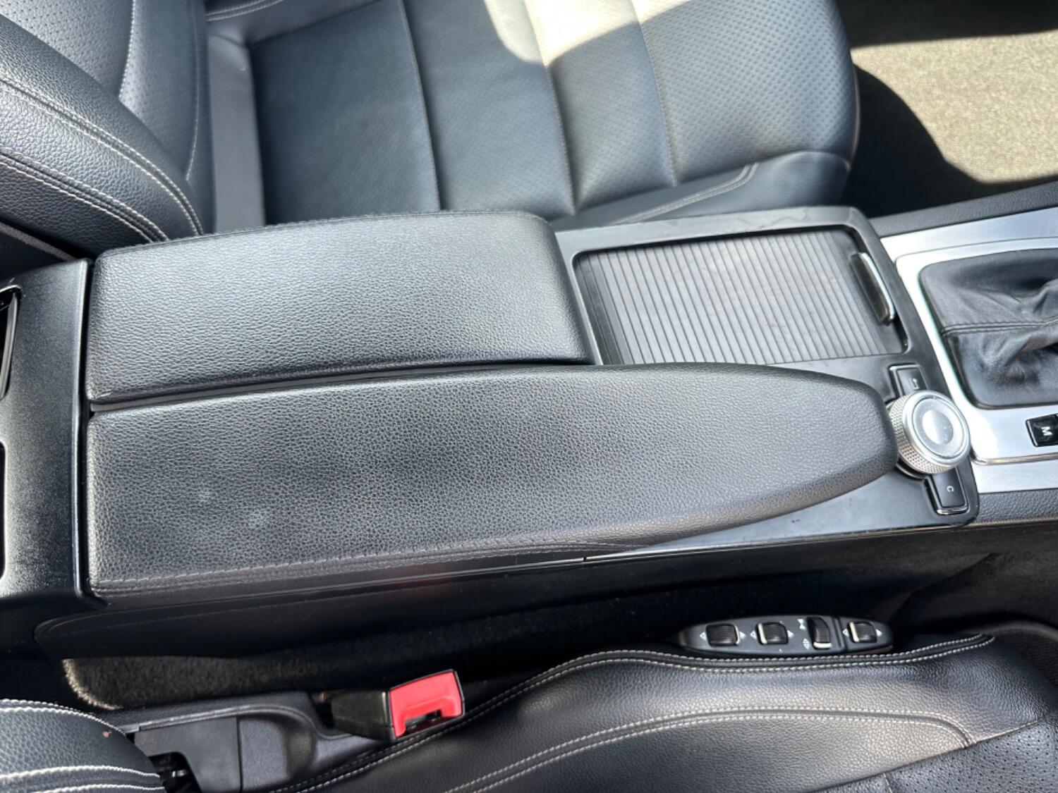 Used Mercedes-Benz E Class 2010 for sale - 76510983: Photo 24