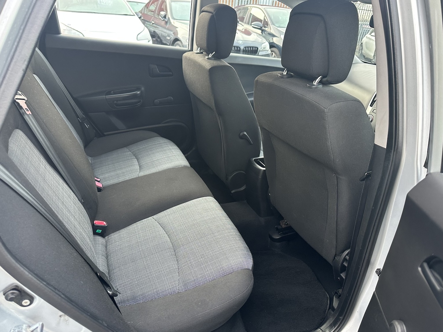 Used Kia Ceed 2011 for sale - 77159307: Photo 9