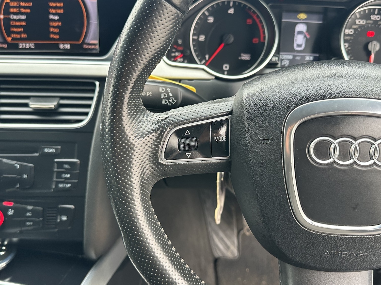 Used Audi A5 2010 for sale - 77694330: Photo 15