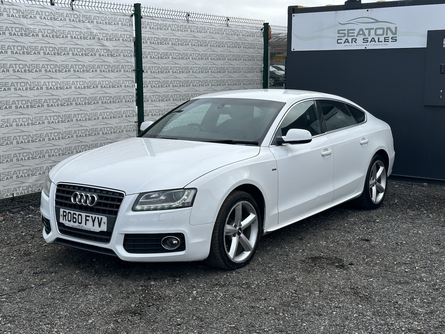 Used Audi A5 2010 for sale - 77694330: Photo 5