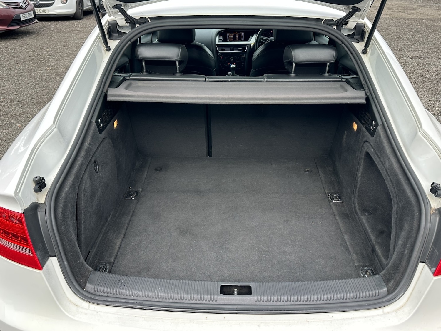 Used Audi A5 2010 for sale - 77694330: Photo 7