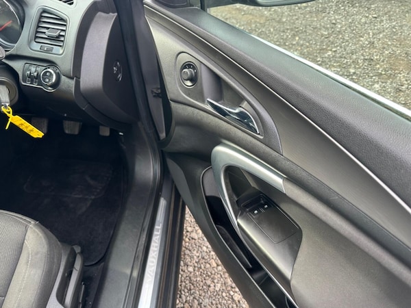 Used Vauxhall Insignia 2008 for sale - 76205604: Photo 11