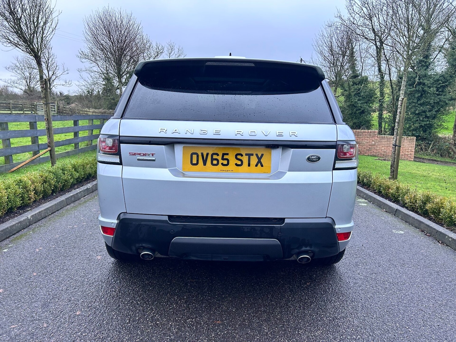 Used Land Rover Range Rover Sport 2015 for sale - 76809241: Photo 11