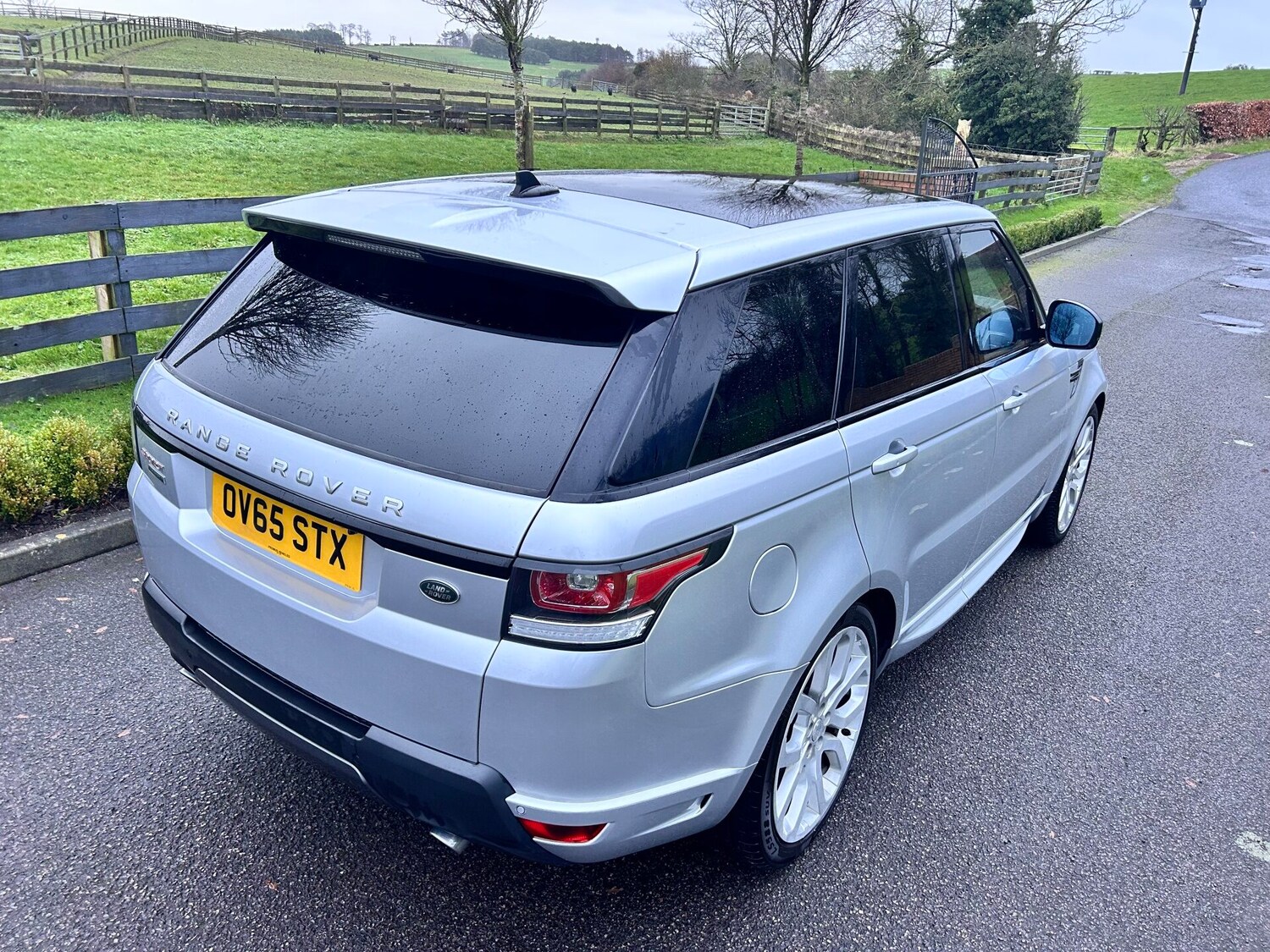 Used Land Rover Range Rover Sport 2015 for sale - 76809241: Photo 14