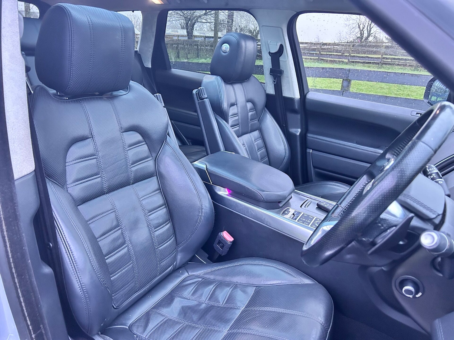 Used Land Rover Range Rover Sport 2015 for sale - 76809241: Photo 15