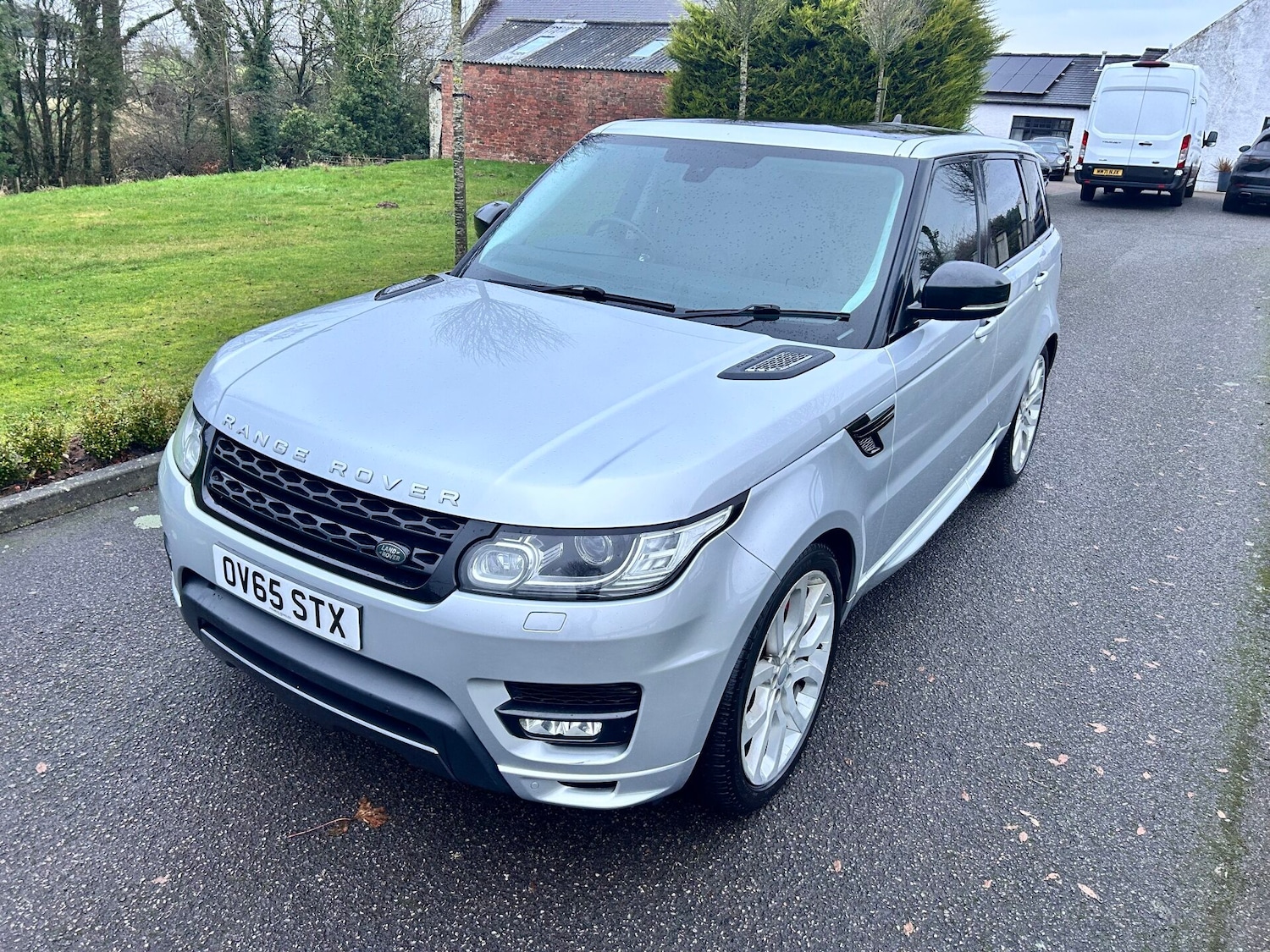 Used Land Rover Range Rover Sport 2015 for sale - 76809241: Photo 8