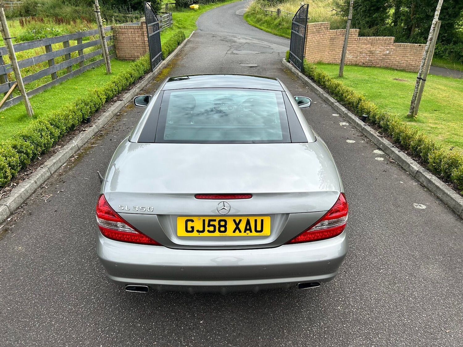 Vehicle 29