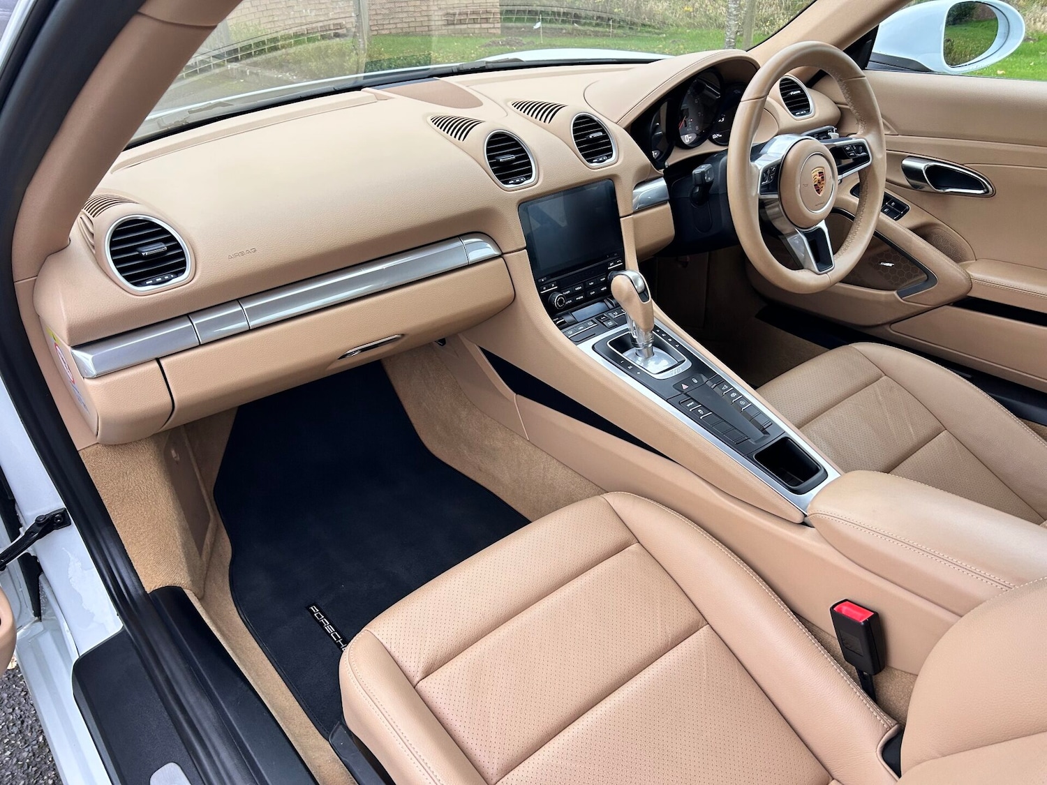 Used Porsche Cayman 2017 for sale - 76576674: Photo 17