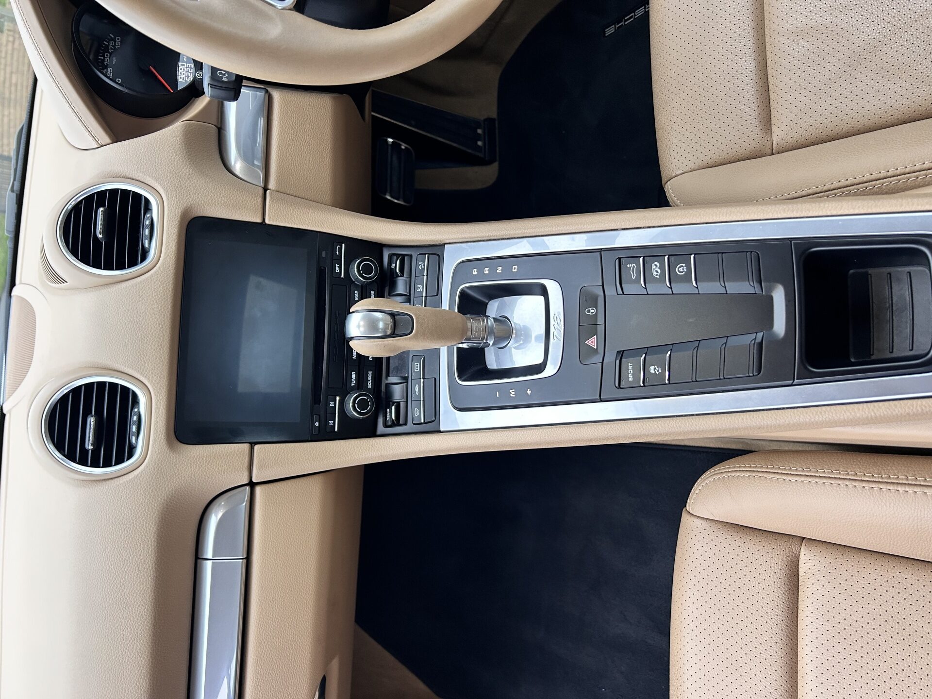 Used Porsche Cayman 2017 for sale - 76576674: Photo 18