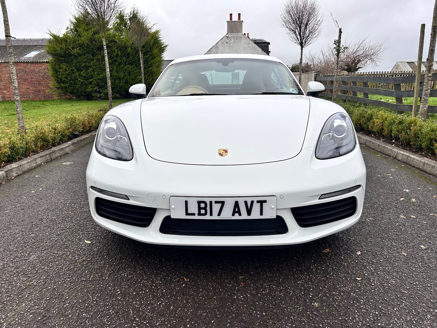 Used Porsche Cayman 2017 for sale - 76576674: Photo 5