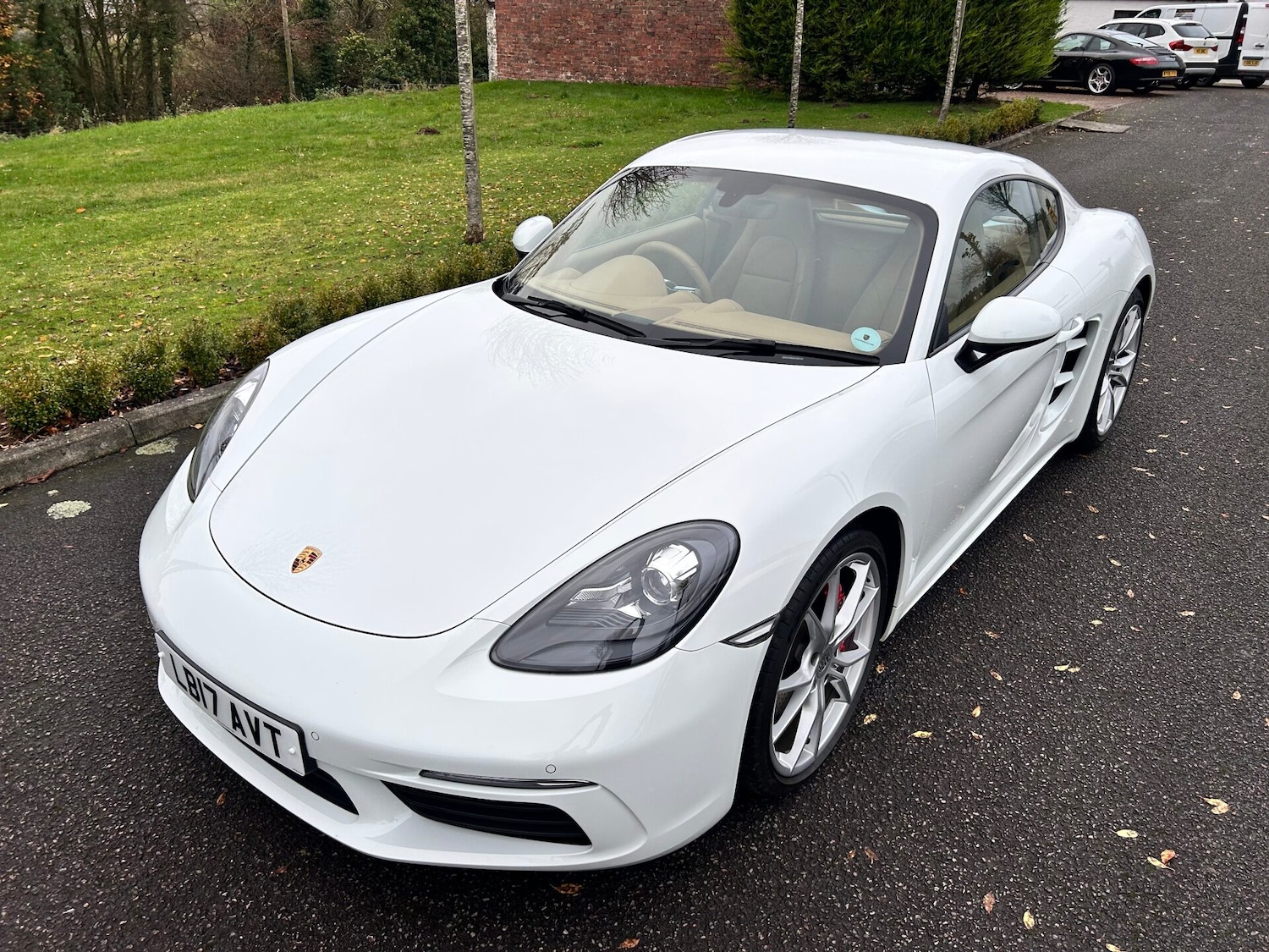 Used Porsche Cayman 2017 for sale - 76576674: Photo 8