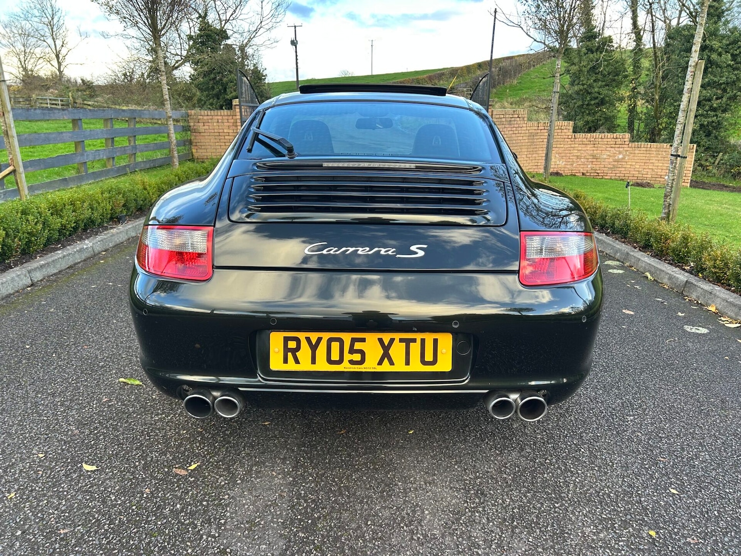 Used Porsche 911 2005 for sale - 76438739: Photo 11