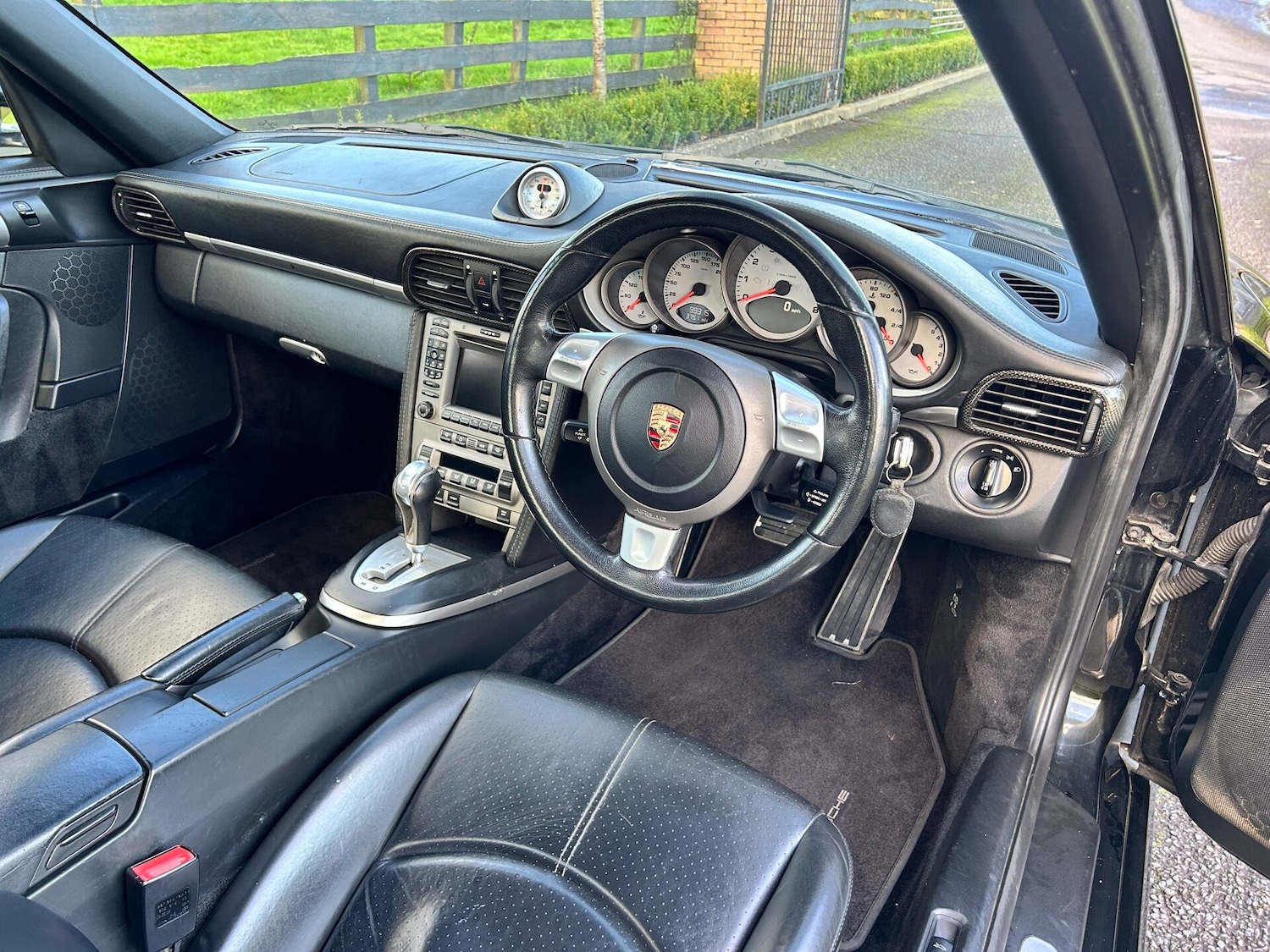 Used Porsche 911 2005 for sale - 76438739: Photo 16