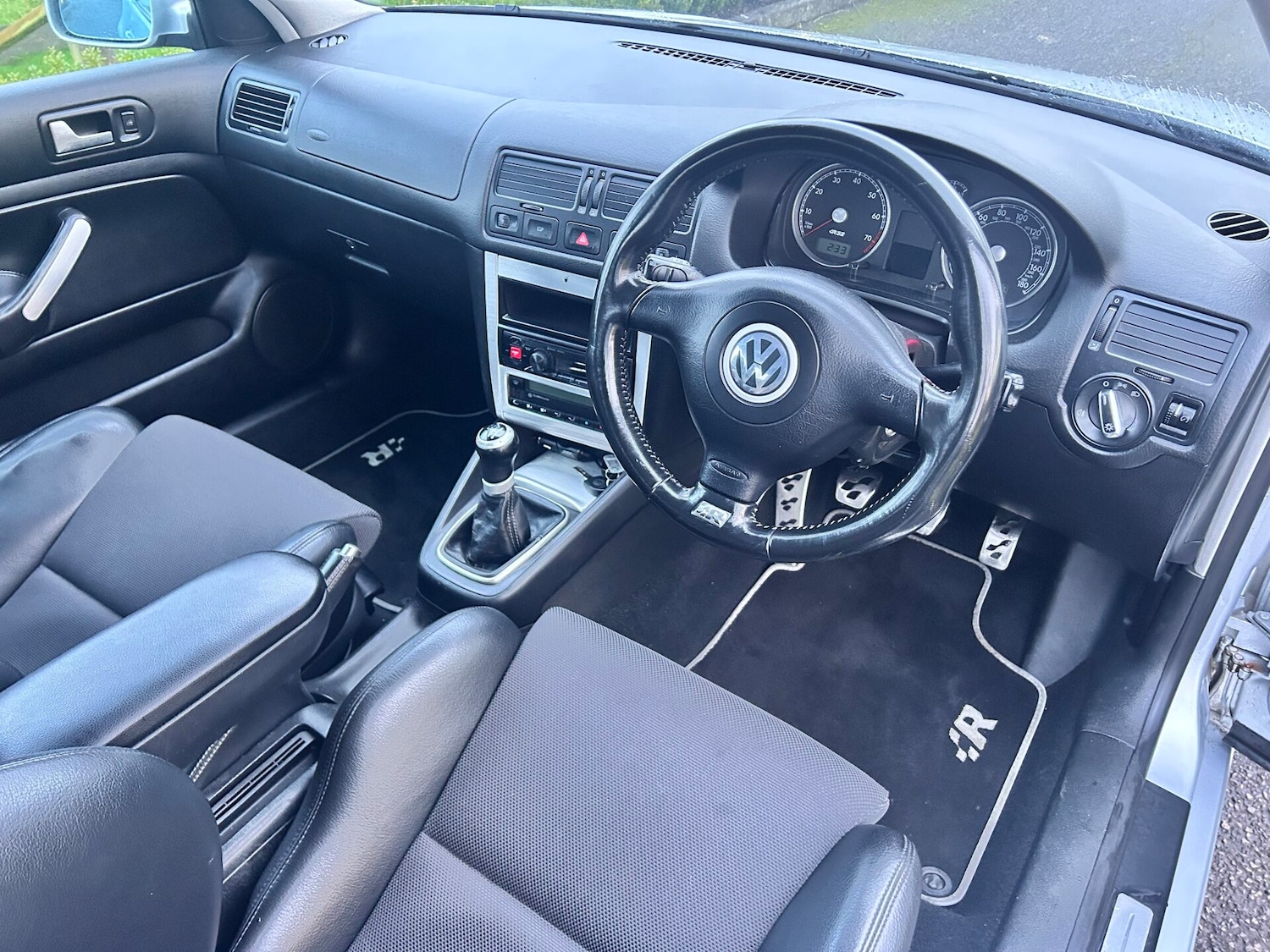 Used Volkswagen Golf 2003 for sale - 77805087: Photo 16