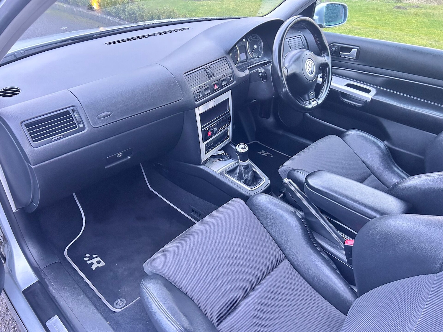 Used Volkswagen Golf 2003 for sale - 77805087: Photo 17