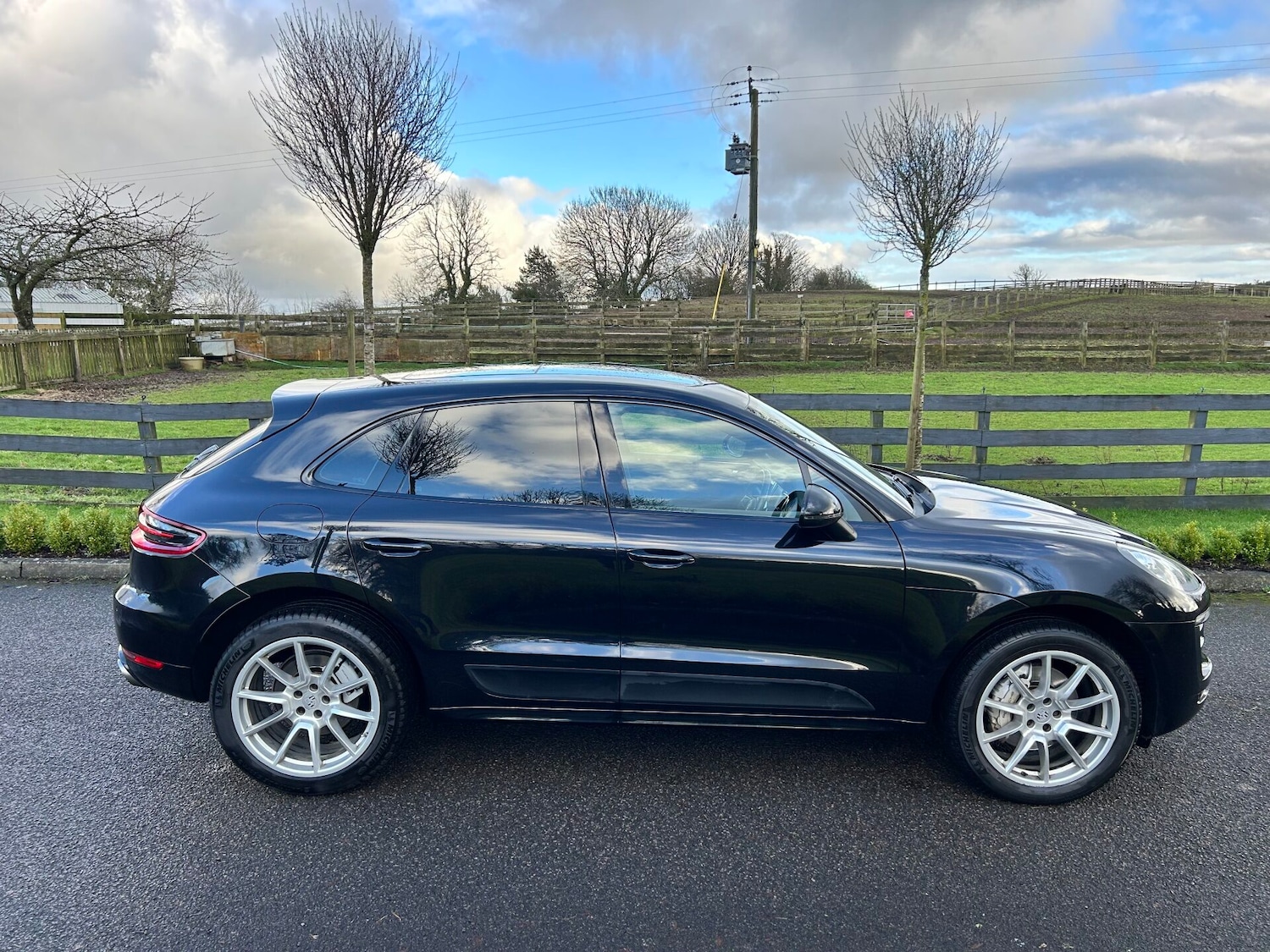 Used Porsche Macan 2015 for sale - 76641724: Photo 1